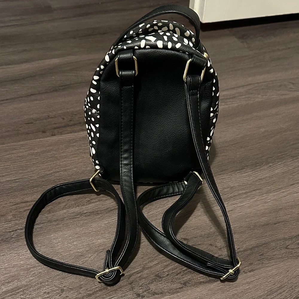 Betsey Johnson cute betsey